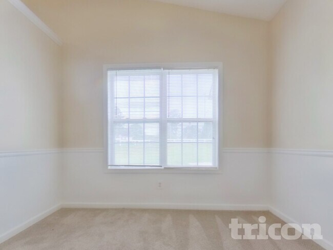 Photo - 20 Mattie Ln