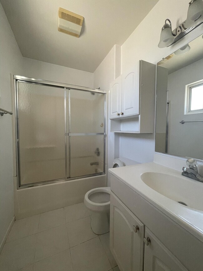 Photo - 4936 Ronan Dr