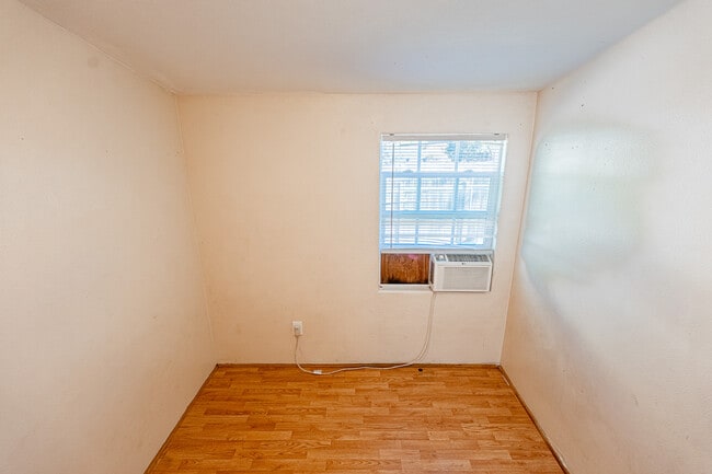 Photo - 17470 Haynes Ave