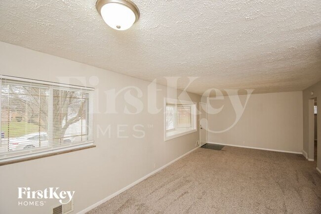 Photo - 5602 Culver St