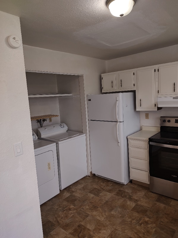 Photo - 5908 Parker Rd E