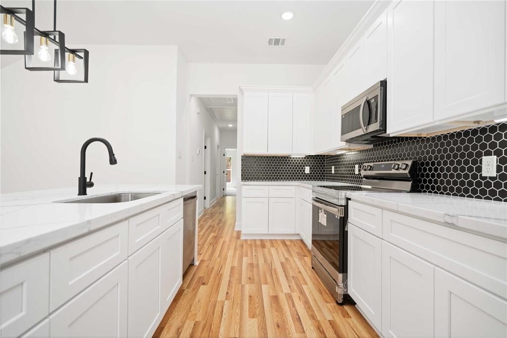 Photo - 205 Bolden St