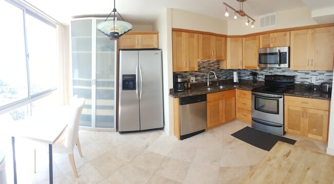 Photo - 1710 Avenida del Mundo Unit Coronado Shores 3/3 Oceanview