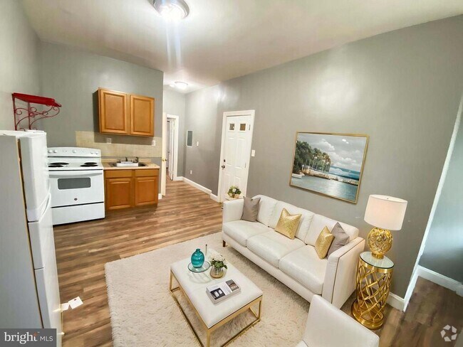 Building Photo - 1934 W Ontario St Unit 1ST FL Rental