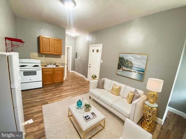 Photo - 1934 W Ontario St Apartment Unit 1ST FL