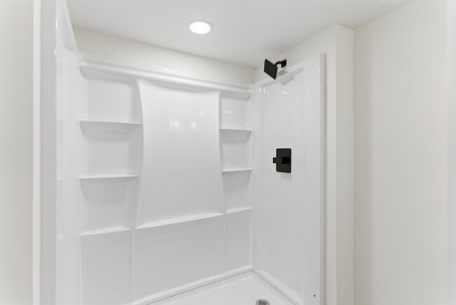 Photo - 944 Murphy Ave