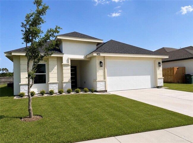 22 La Laguna Rd