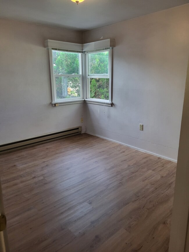 Dormitorio - 302 1st Ave Unidad 4