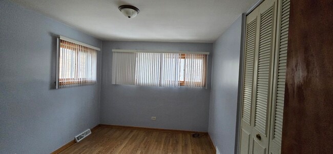 Building Photo - 5708 W Park Ave Unit 2