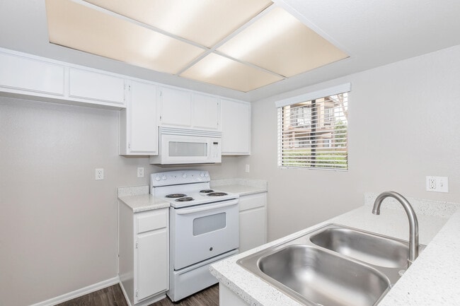 Mountain Springs Apartment Homes