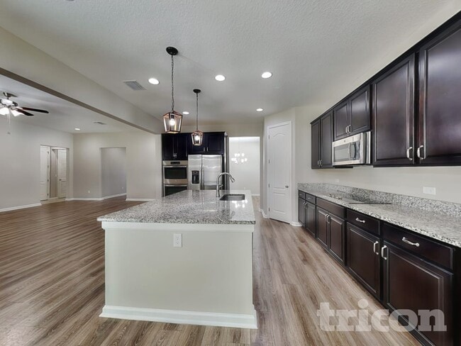 Photo - 3525 Chandler Estates Dr