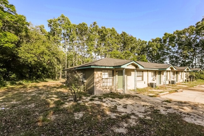 Photo - 620 Emerald Ave