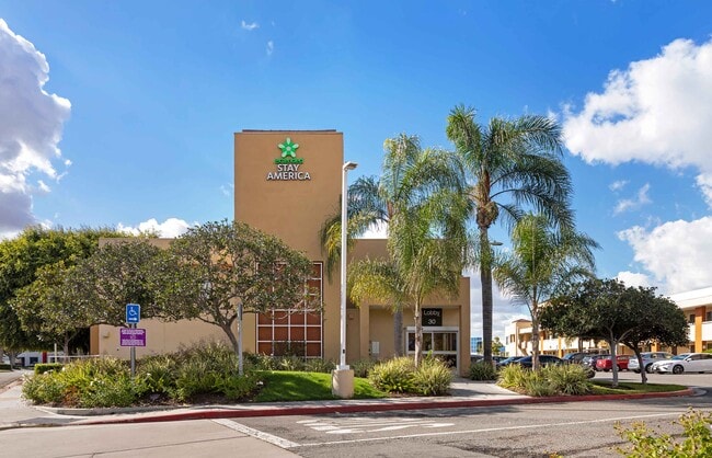 Furnished Studio-Orange County - Irvine Spectrum