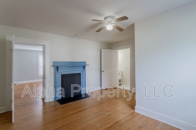 407 Cedar Lane Rd