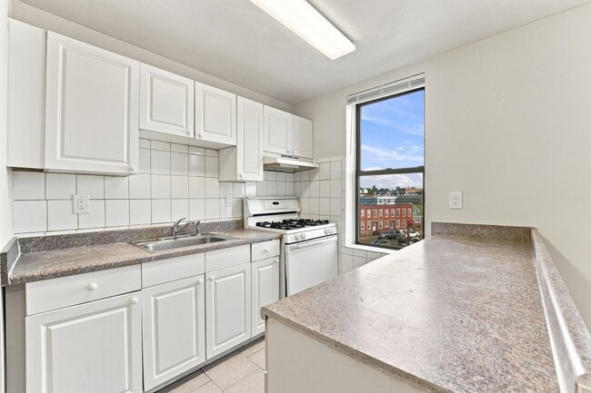 Photo - 1677 John F. Kennedy Blvd Unit 13