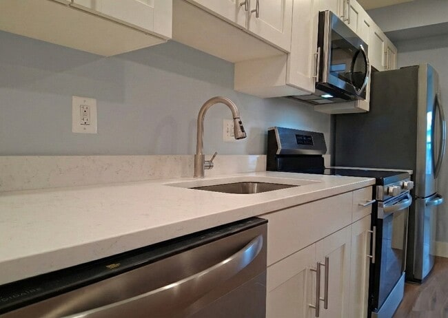 Photo - 3926 10th St NE Unidad 2