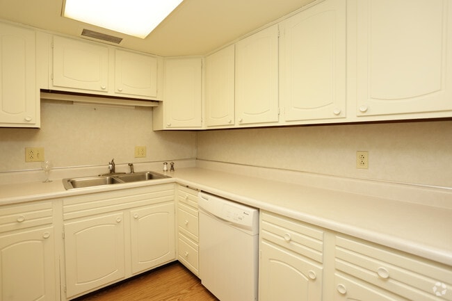 Viewpointe Apartments