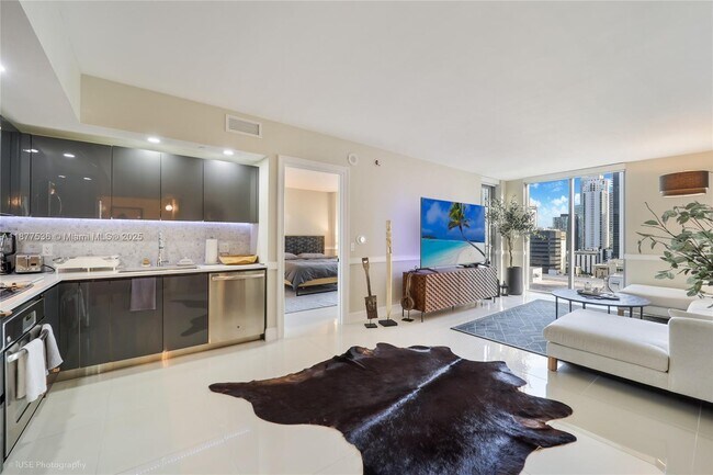 Photo - 31 SE 6th St Unit 2207