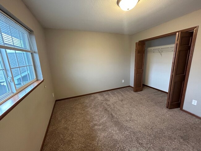 Bedroom - Stadium Commons