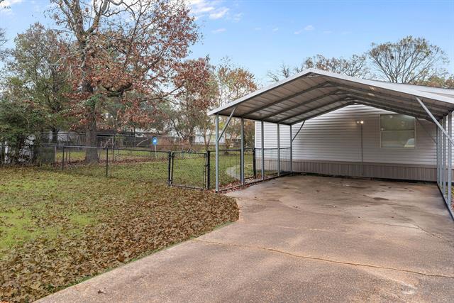 Photo - 8413 Denny Dr