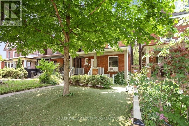 Photo - 35 Humberside Ave