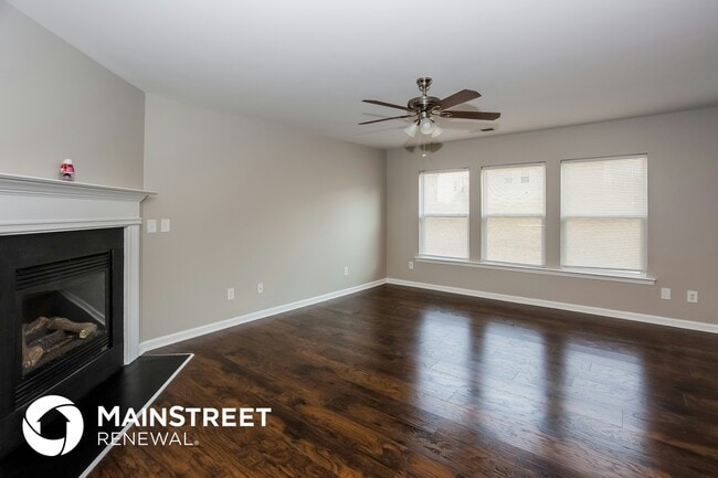 Photo - 4046 Houldsworth Dr