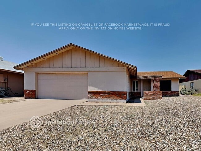 Building Photo - 5634 W Altadena Ave Rental