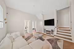 Photo - 4816 Cochran St