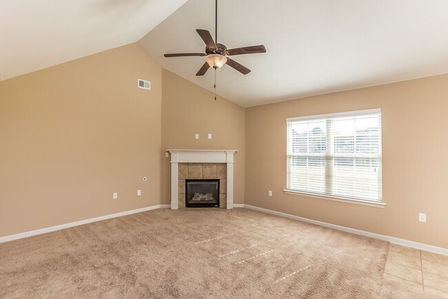 Photo - 2729 Miner Cove