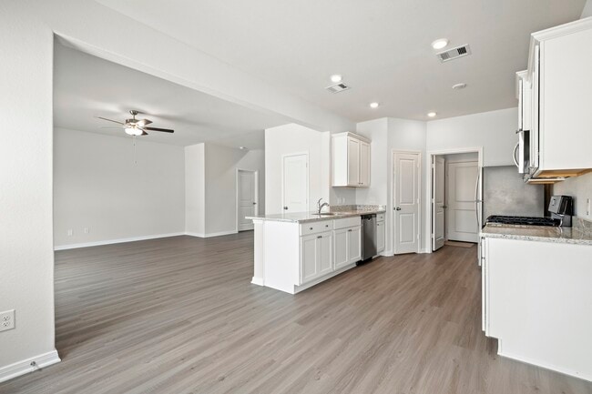 Photo - 409 Sunny Highlands Dr