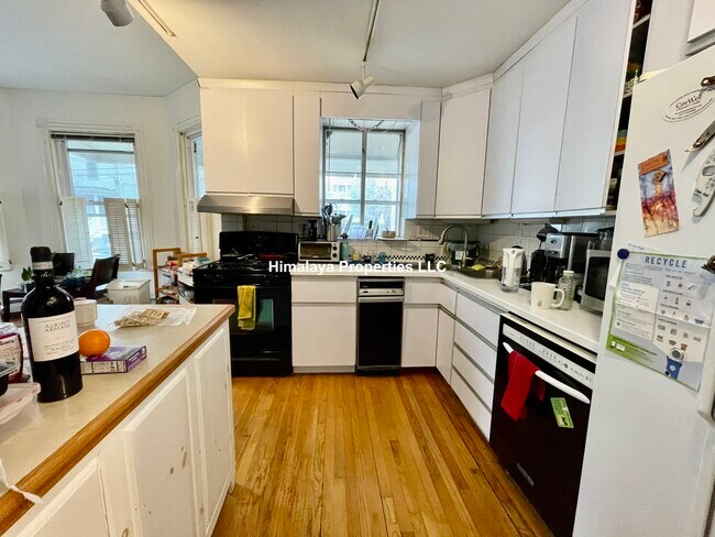 Photo - 54 Fayette St Unidad 1