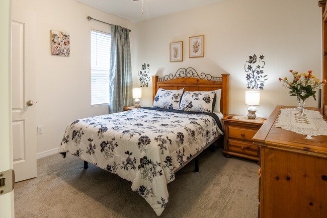 Photo - 1105 Torrente Ln