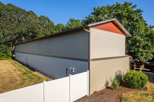 Exterior - Countryside Duplexes
