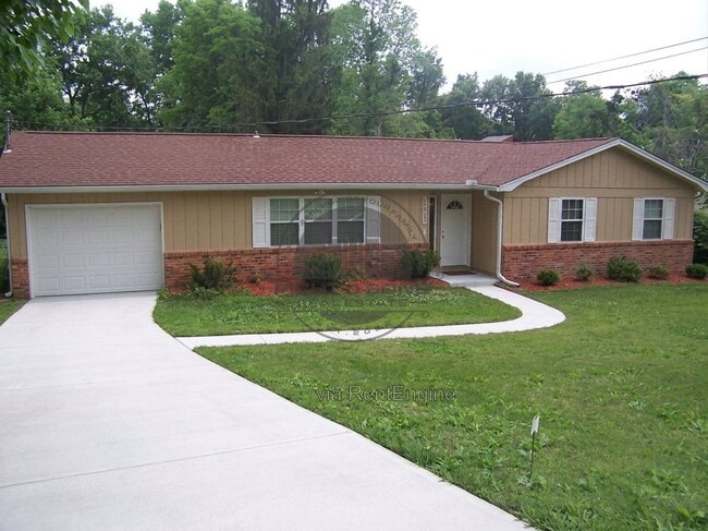 Building Photo - 1102 Albritton Dr