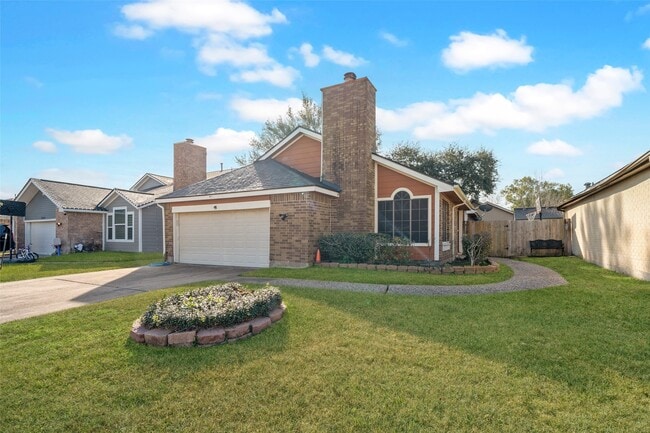 Building Photo - 13563 Catalina Village Dr