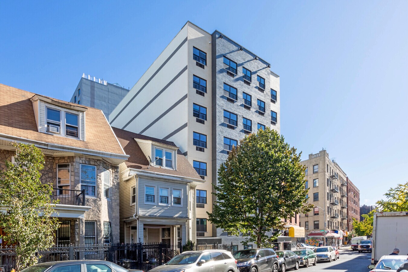 Jerome Park - Jerome Park Apartments