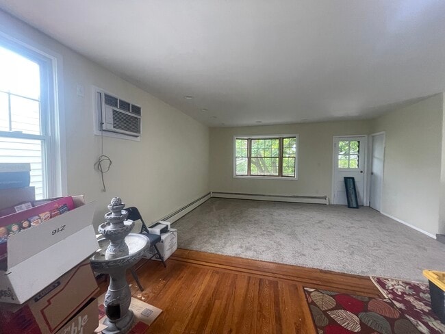 Photo - 47 Gordon St Unit Gordon-2br