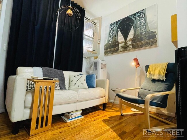 Photo - Newly Renovated Spacious 2BR in Heart of Park Slope Unit 1