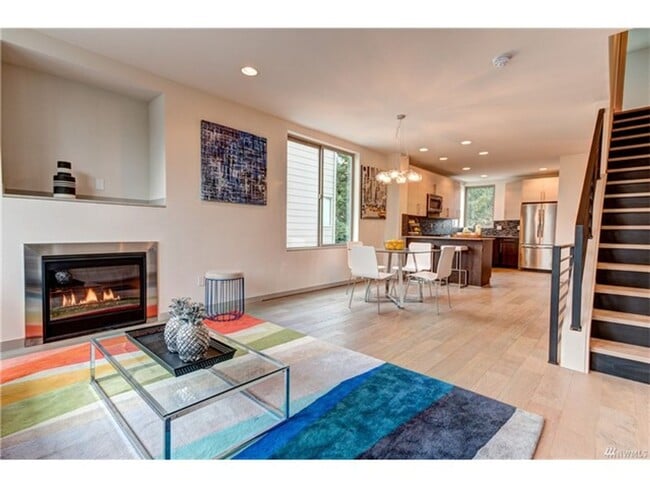 Photo - 3Bd/2.5Ba Seattle Townhome