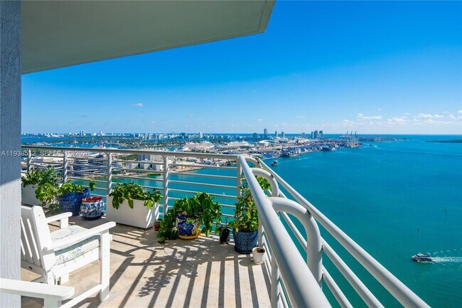 Photo - 335 S Biscayne Blvd Unit 3909