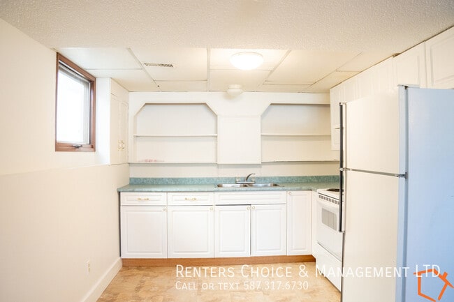 Photo - Basement Suite With Assiged Parking, UTILITIES INCLUDED