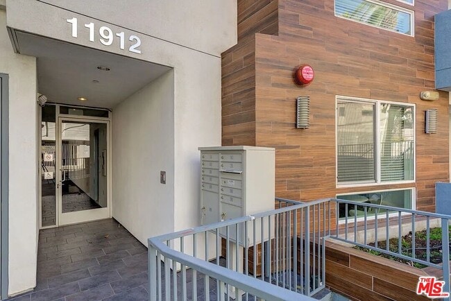 Photo - 11912 Laurelwood Dr Unit 201