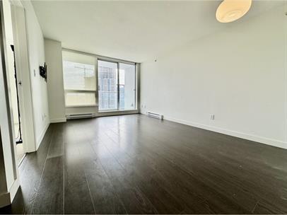 Photo - 13750-13100 100 Ave