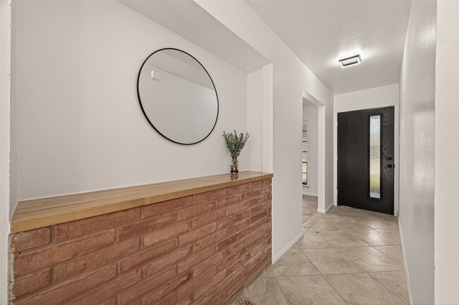 Photo - 5523 Kuldell Dr