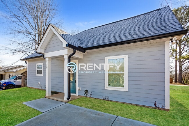 Photo - 119 Walnut St