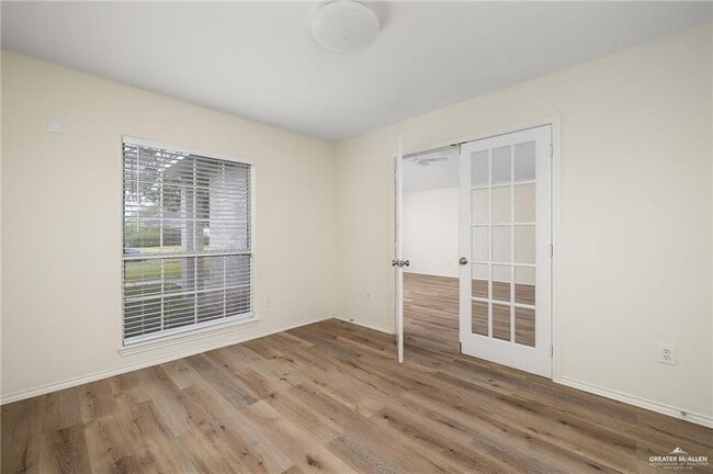 Photo - 8 Santa Idalia Cir