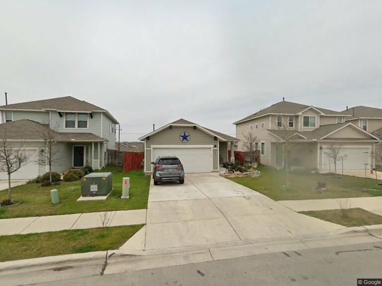 Photo - 587 Twisted Oaks Ln