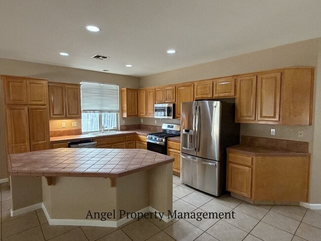 Photo - 10101 E Taron Dr