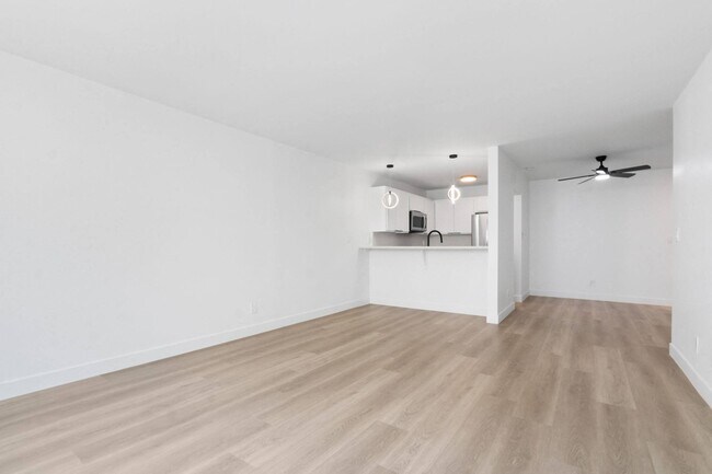 Photo - 801 2nd Street