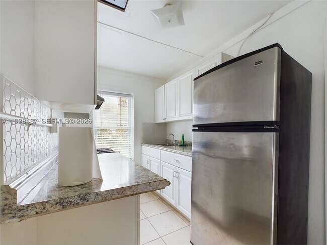 Photo - 616 SW 8th St